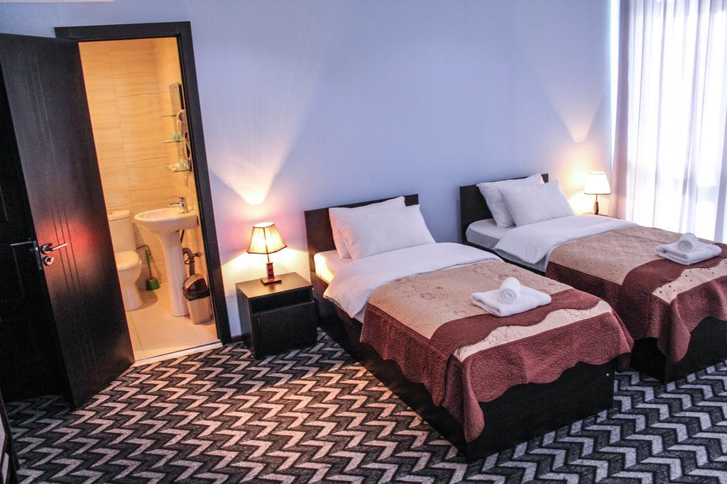 Royal Georgia Hotel Tbilisi Room photo